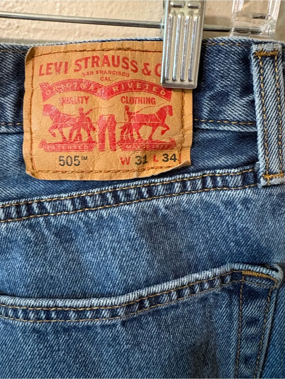 Levi's 505 Regular Fit Men’s Jeans size 31x34.